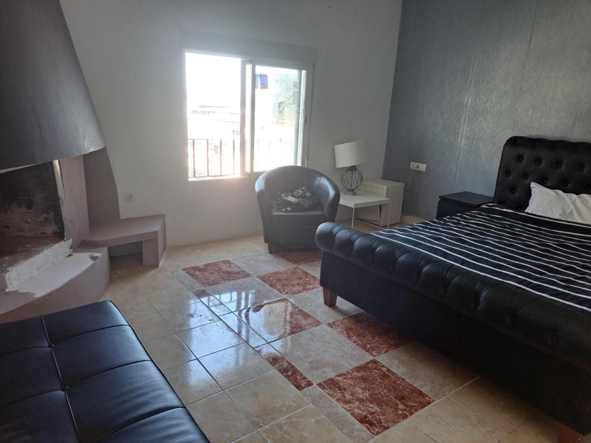 Private Suites In Huge Penthouse 1St Line Puerto Banus, Incredible Views, Jacuzzis Marbella Exterior foto